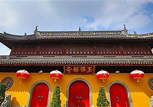 春節(jié)期間寺廟祈福，保障安全才是福------除夕夜完成21個寺廟秩序